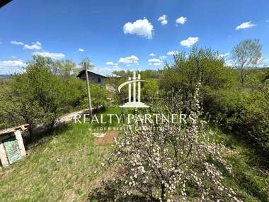 For sale - House in Kalkas,  Pernik