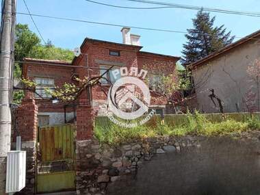 Продажба - Къща в Брестовица,  Пловдив