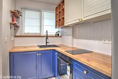 Vânzare - Apartament în Zdraveț Iztok,  Ruse