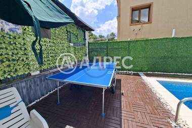 For sale - House in Kosharitsa,  Burgas