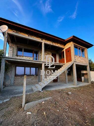 For sale - House in Nikolaevka,  Varna