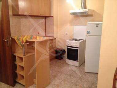 For rent - Apartment in Kolhozen pazar,  Varna