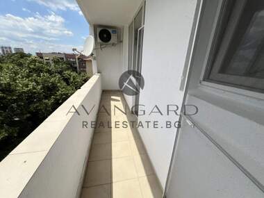 For sale - Apartment in Kiuchuk Parij,  Plovdiv