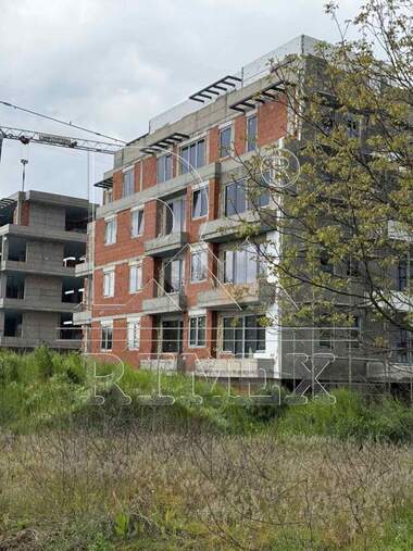 Продажба - Апартамент в Коматевско шосе,  Пловдив