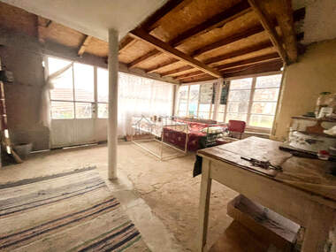 For sale - House in Pet Kladenci,  Ruse