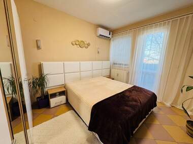 Vânzare - Apartament în Țentăr,  Vrața