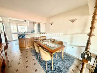 Vânzare - Apartament în Center,  Plovdiv