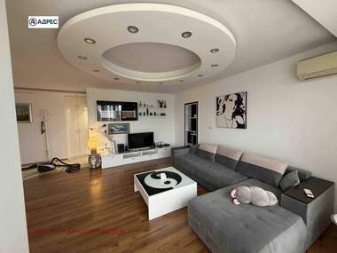 Miete - Wohnung in Wider Center,  Pleven