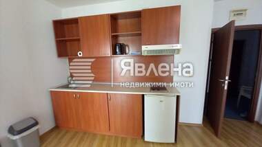 Продажба - Апартамент в Приморско,  Бургас