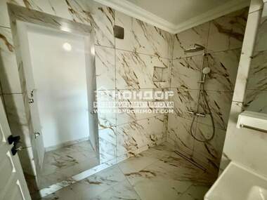 Vânzare - Apartament în Kărșiaka,  Plovdiv