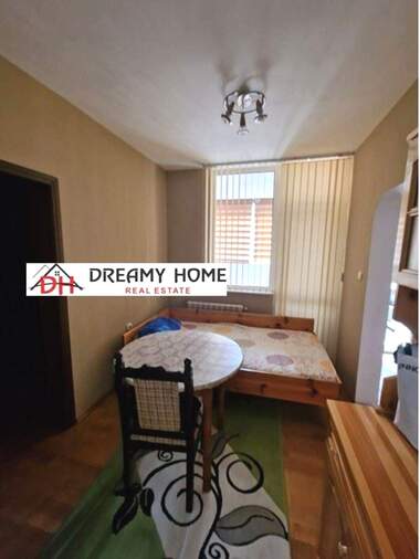 Satış - Apartman olarak Vazrojdenci,  Karcali