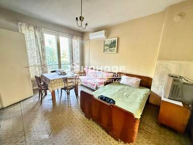 Vânzare - Apartament în Center,  Plovdiv