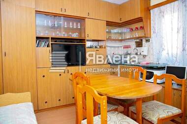 Продажба - Къща в Център,  Враца