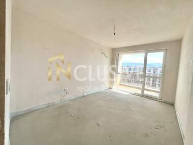 Verkauf - Wohnung in Üjen,  Plowdiw