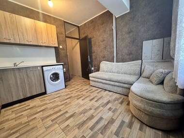 Vânzare - Apartament în Storgozia,  Pleven