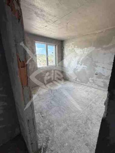 Vânzare - Apartament în Aîtos,  Burgas