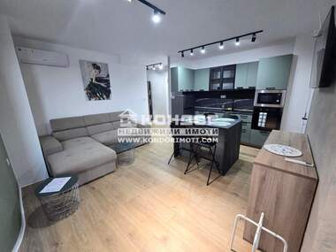 Vânzare - Apartament în Center,  Plovdiv