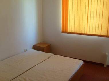 Miete - Wohnung in Zentar,  Weliko Tarnowo