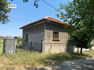 Verkauf - Haus in Tschiren,  Wraza