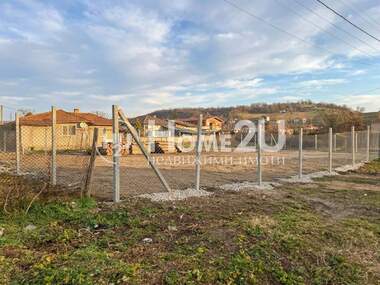 Satış - İnşaat arsası olarak Batovo,  Dobriç
