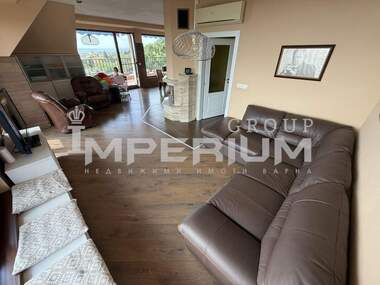 For rent - Apartment in Manastirski rid,  Varna