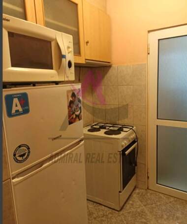 Ενοίκιο - Διαμέρισμα σε Колхозен пазар,  Варна