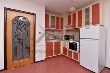 For rent - Apartment in Bazar Levski,  Varna
