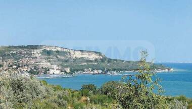 Vânzare - Apartament în Balceik,  Dobrice