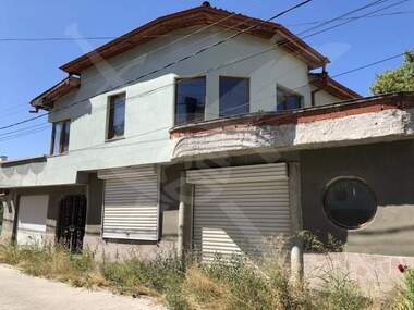 For sale - House in Brestovica,  Plovdiv