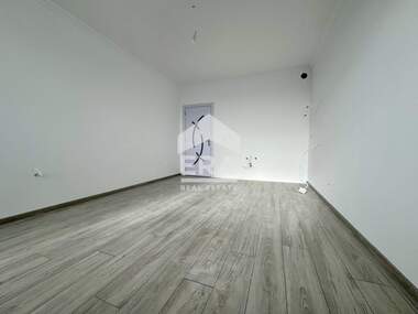 Vânzare - Apartament în Văzrajdane 3,  Varna