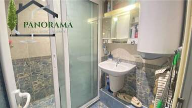 Vânzare - Apartament în Center,  Șumen