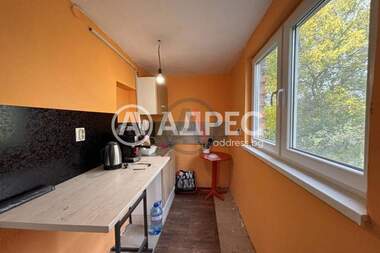 For sale - House in Opicvet,  Sofia Oblast