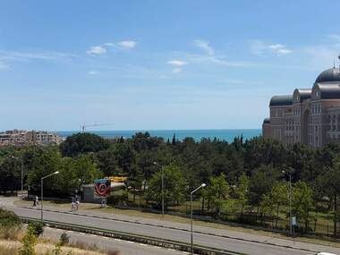 Продажба - Апартамент в Свети Влас,  Бургас