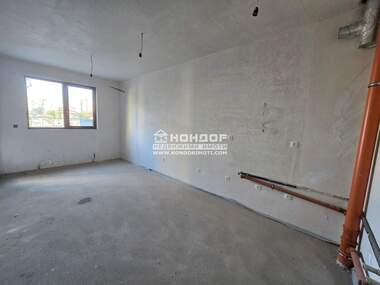 Vânzare - Apartament în Center,  Plovdiv