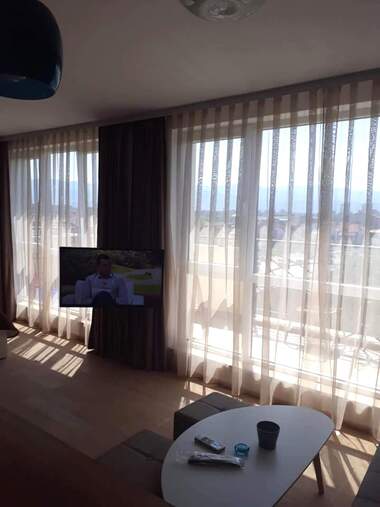 Închiriere - Apartament în Mladejki hălm,  Plovdiv