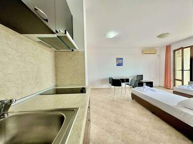 Satış - Apartman olarak Koşarica,  Burgas