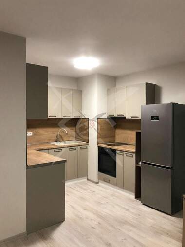 Miete - Wohnung in Raön Zapaden,  Plowdiw