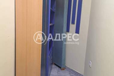 Ενοίκιο - Γραφείο σε Център,  Пловдив