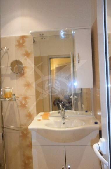 For rent - Apartment in VINS - Cherven ploshtad,  Varna