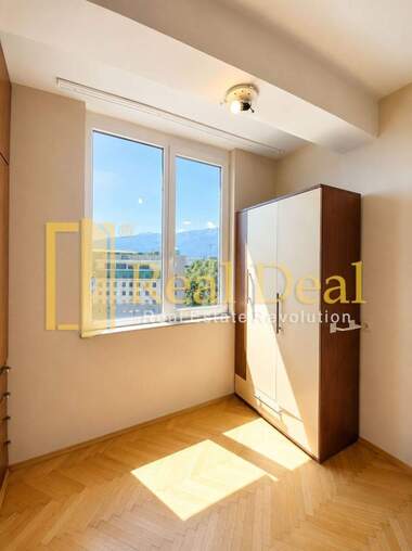 Închiriere - Apartament în Lozeneț,  Sofia