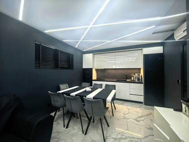 For sale - Apartment in Center,  Ruse