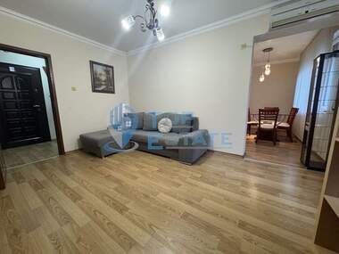 Vânzare - Apartament în Koliu Ficeeto,  Veliko Tărnovo