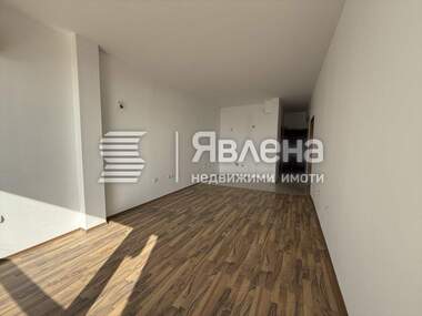 Продажба - Апартамент в Свети Влас,  Бургас