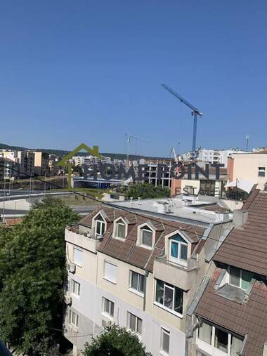 Kira - Apartman olarak Liatno kino Trakia,  Varna
