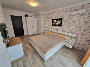 Продажба - Апартамент в Свети Влас,  Бургас