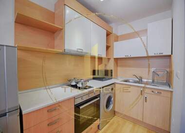 Miete - Wohnung in Sportna zala,  Warna