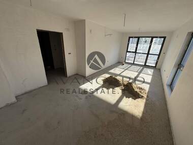 Продажба - Апартамент в Център,  Пловдив