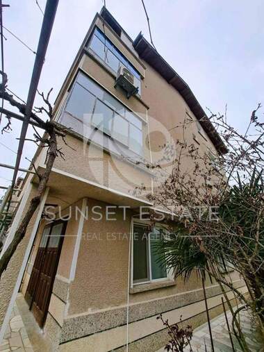For sale - House in Kiten,  Burgas