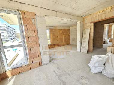 Vânzare - Apartament în Kaîsieva gradina,  Varna