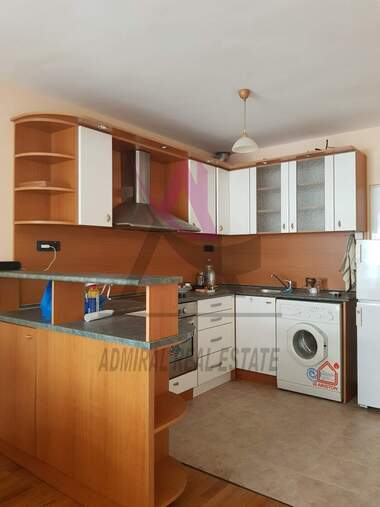 For rent - Apartment in Sportna zala,  Varna